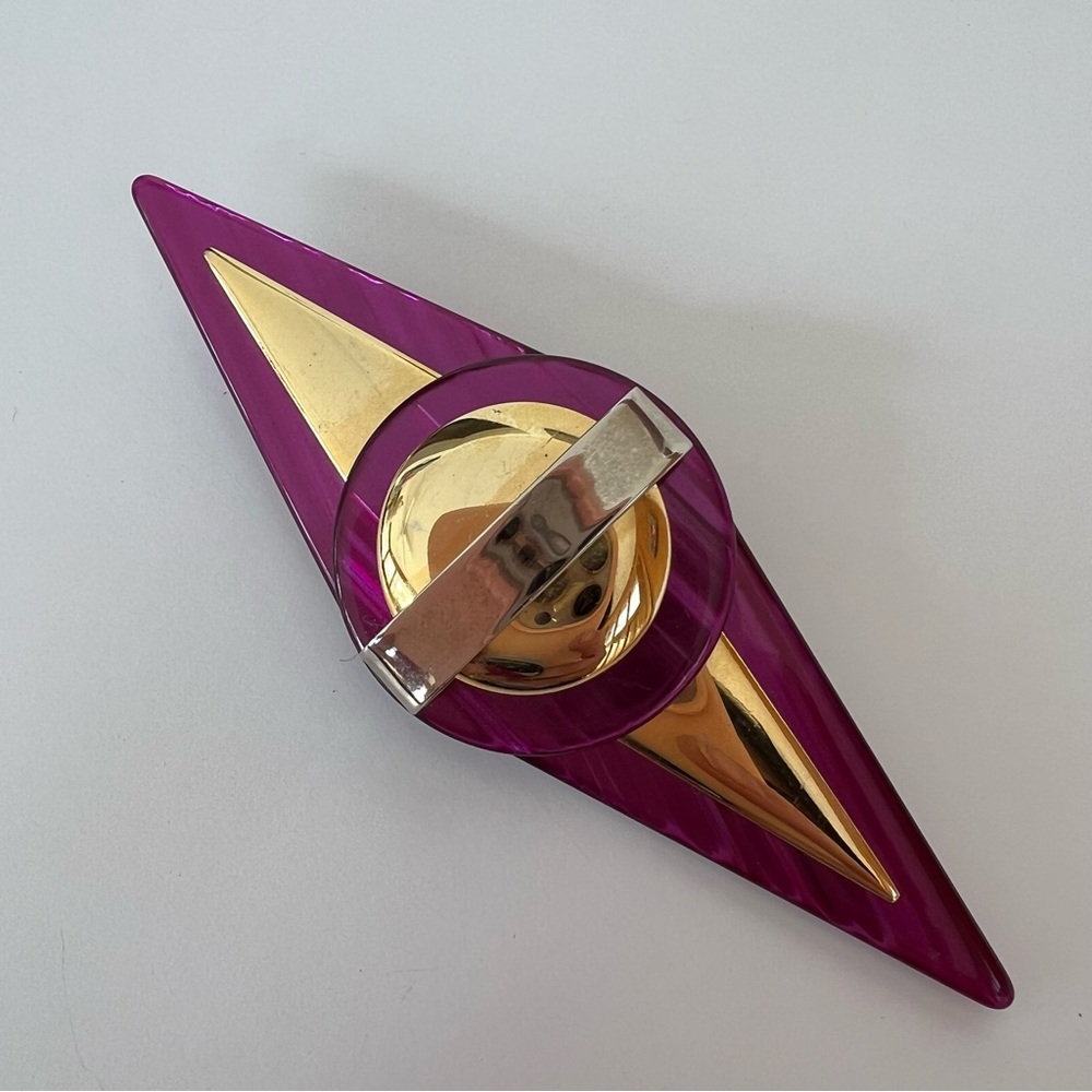 Vintage Art Deco Brooch 1980s